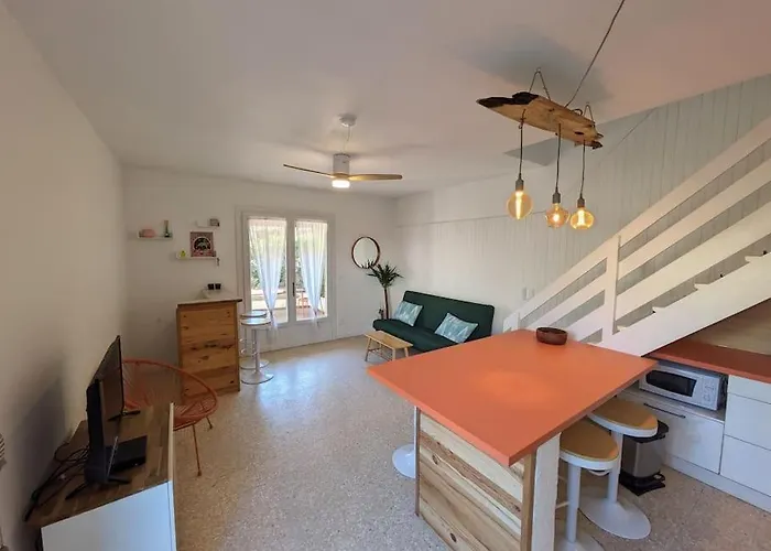 Maison De - 4 - Portiragnes-plage Hébergement de vacances *
